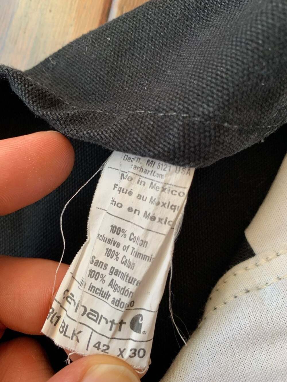 Carhartt R01 Black Double-Front Bib Overalls 42x30 - Picture 9 of 9